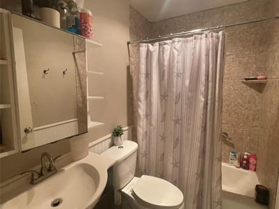 Primary bedroom at 16023 Windermere DR - 2 bed 1 bath home