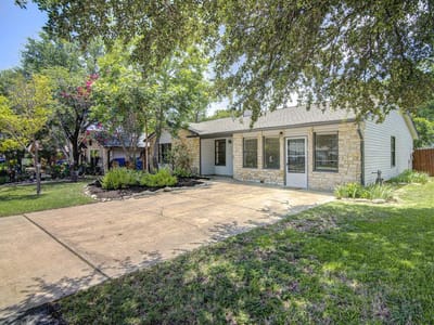 Kitchen at 1603 Holstein DR - 3 bed 2 bath home