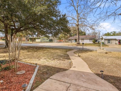 Kitchen at 1604 Gardien ST - 3 bed 2 bath home