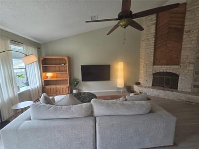 Primary bedroom at 1604 Kimmerling LN - 3 bed 2 bath home