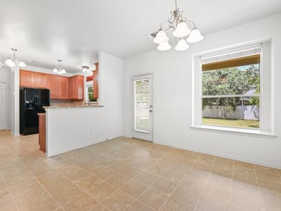 Property photo 5 at 1606 Yoakum ST Unit #254 - 3 bed 2 bath home
