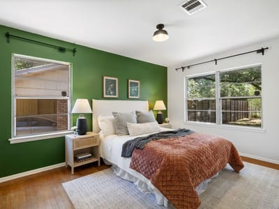 Property photo 5 at 1609 Larkwood DR - 3 bed 1 bath home