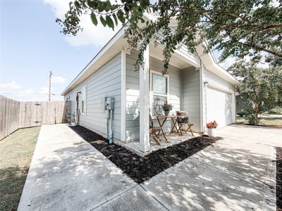 Property photo 3 at 161 Emerald Green TRL - 2 bed 1 bath home