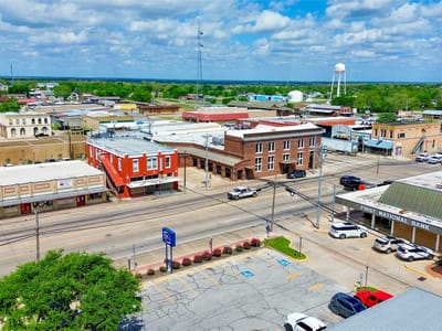 Living area at 161 S. Main St - na, Giddings, TX