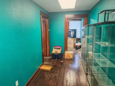 Photo 5 of 14 at 161 S. Main ST - 9 bed 1 bath home