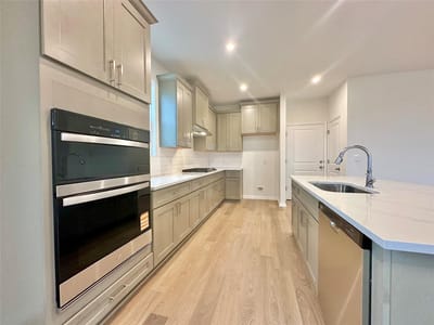 Photo 3 of 14 at 161 Young ST - 4 bed 2 bath home