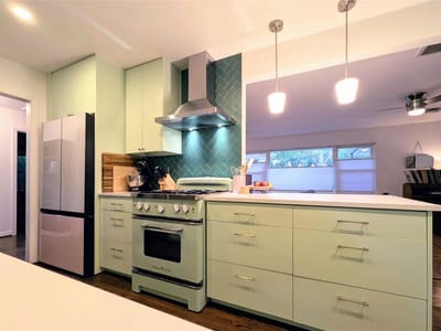 Property photo 2 at 1610 Larkwood DR - 3 bed 1 bath home