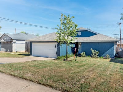 Kitchen at 1610 Taron Dr - 3 bed 2 bath home