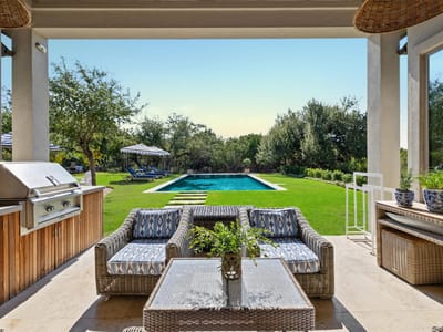 Living area at 16104 Golden Top DR - 5 bed 5 bath home