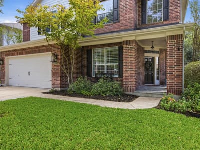 Photo 2 of 40 at 1611 Sienna DR - 4 bed 2 bath home