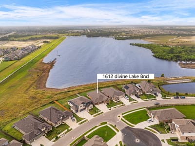 Living area at 1612 Devine Lake BND - 4 bed 3 bath home