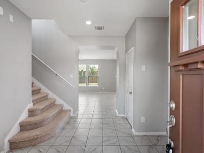 Property photo 4 at 1613 Sonny DR - 3 bed 2 bath home