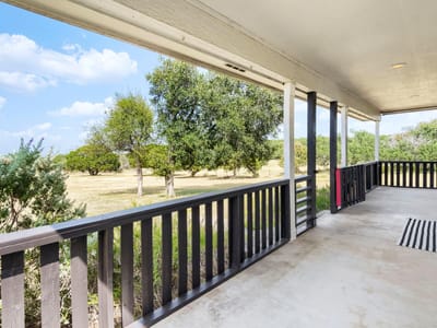 Property photo 3 at 162 Arnold DR - 3 bed 2 bath home