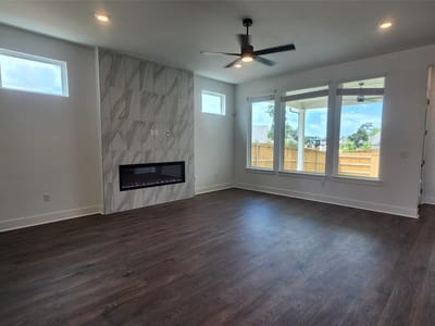 Living area at 162 Lily Pad LN - 5 bed 4 bath home