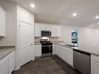 Kitchen at 162 Sandringham Loop - 4 bed 2 bath home