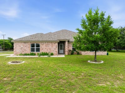 Living area at 1626 Homestead - 4 bed 2 bath home