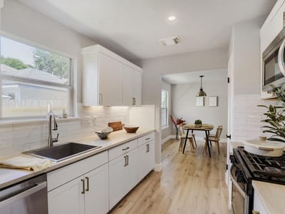 Primary bedroom at 1626 Parkfield CIR - 3 bed 2 bath home