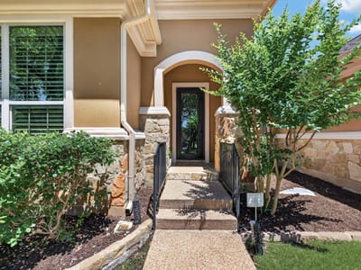 Living area at 163 Estrella XING - 4 bed 4 bath home