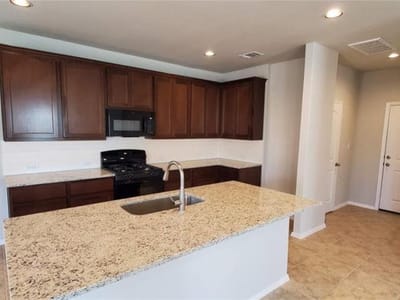 Primary bedroom at 163 Heather Glen WAY - 4 bed 2 bath home