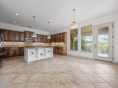 Property photo 4 at 16313 Rockies Run SMT - 5 bed 4 bath home
