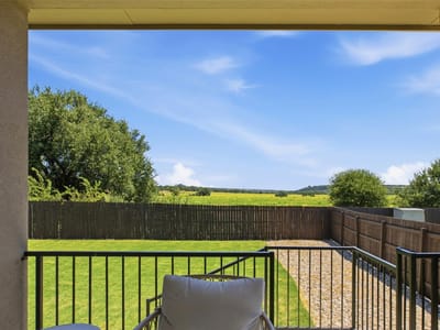 Property photo 2 at 1636 Flying Horseshoe BND - 4 bed 2 bath home