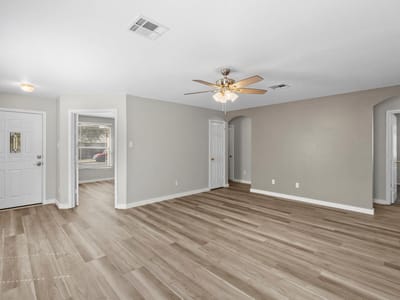Primary bedroom at 164 Pearl Lake DR - 3 bed 2 bath home