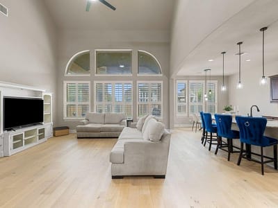 Living area at 16405 Leopold TRL - 4 bed 4 bath home