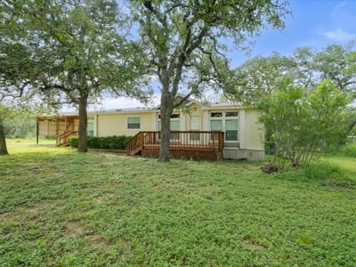 Living area at 166 Paint Brush TRL - 3 bed 2 bath home