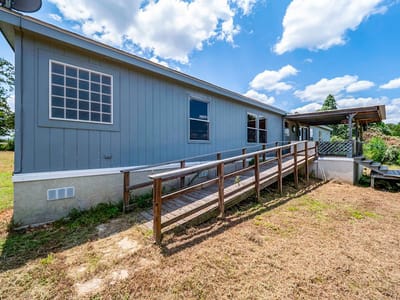 Property photo 5 at 166 Rosanky Cattle Company RD - 4 bed 3 bath home
