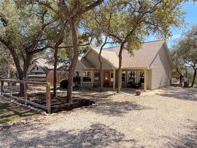Kitchen at 1660 Westview Court Dr - 3 bed 2 bath home
