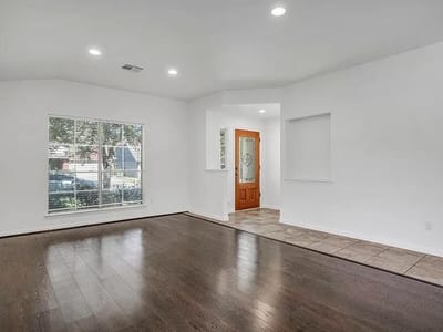 Property photo 2 at 16601 Jadestone DR - 3 bed 2 bath home
