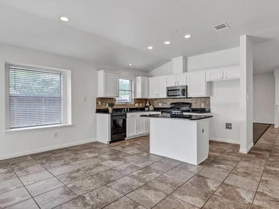 Property photo 4 at 16601 Jadestone DR - 3 bed 2 bath home