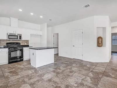 Property photo 5 at 16601 Jadestone DR - 3 bed 2 bath home