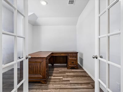 Bathroom at 168 Onna ST - 4 bed 2 bath home