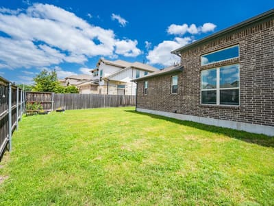 Primary bedroom at 169 Mayney LN - 3 bed 2 bath home