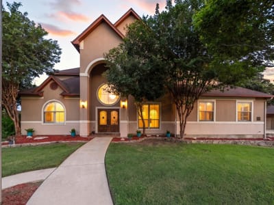 Property photo 2 at 17 Horseshoe CT - 5 bed 4 bath home