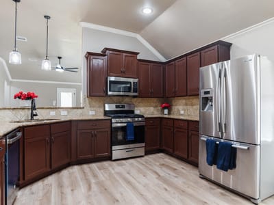Property photo 3 at 170 Sandstone TRL - 4 bed 2 bath home