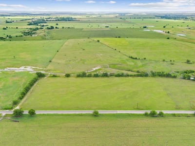 Bathroom at 1700 Cr 322 - N/A, Bartlett, TX