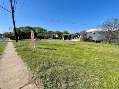 Property photo 4 at 1700 W Stassney LN - Deer Park Sec 05, Austin, TX