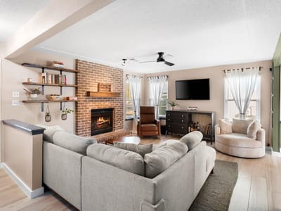 Property photo 4 at 1701 Greenlawn BLVD - 3 bed 2 bath home