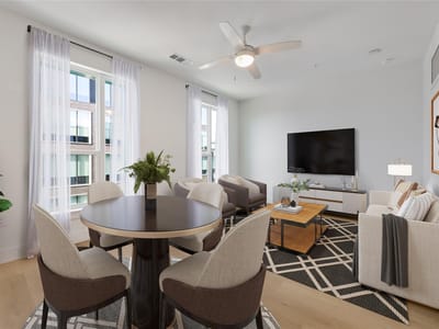 Property photo 2 at 1701 Simond Ave Unit #516 - 1 bed 1 bath home