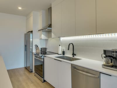 Kitchen at 1701 Simond Ave Unit #618 - 2 bed 2 bath home