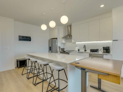 Primary bedroom at 1701 Simond Ave Unit #618 - 2 bed 2 bath home