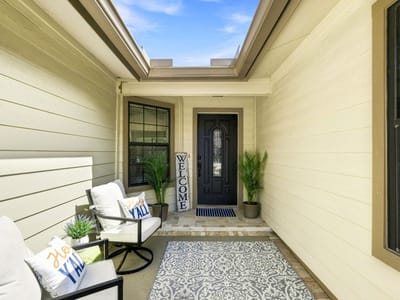 Property photo 3 at 1702 E Messick LOOP - 4 bed 2 bath home