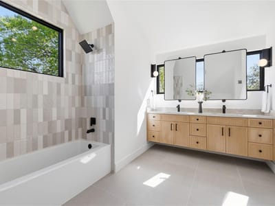 Bathroom at 1702 W 30th ST - 4 bed 4 bath home