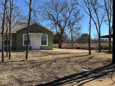 Primary bedroom at 1704 E 3rd St E Unit #1, 2 - Matthews & Wilkes Add, Lampasas, TX