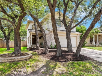 Living area at 1704 Mcdowell BND - 3 bed 2 bath home