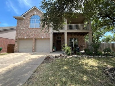 Property photo 3 at 1706 Rosenborough CV - 3 bed 2 bath home