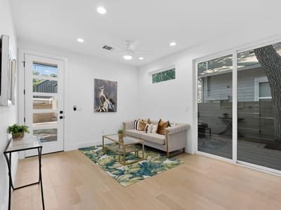 Living area at 1708 Canterbury ST Unit #2 - 2 bed 2 bath home