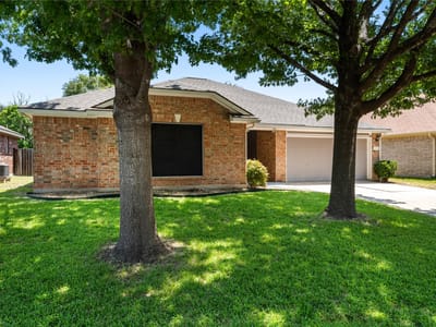 Property photo 3 at 1708 Jerusalem DR - 4 bed 2 bath home